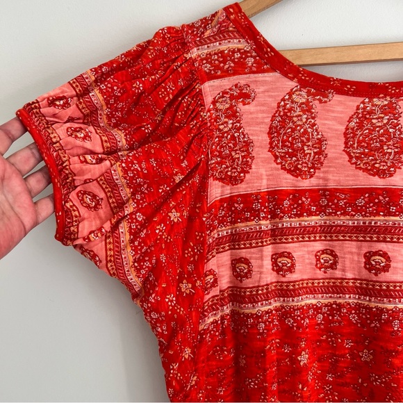 Free People Paisley Print Scoop Back T-Shirt Size Small - Picture 2 of 8